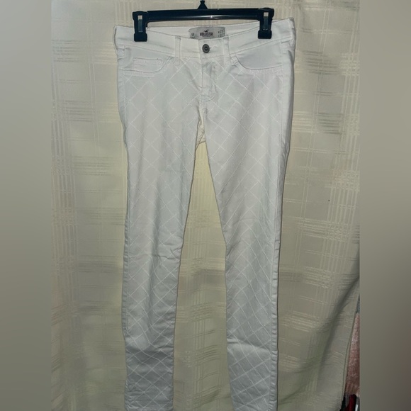 White Front Detail Skinny Jeans - Picture 3 of 3